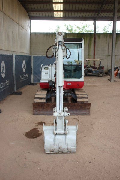 Crawler excavator Takeuchi TB150C: picture 7