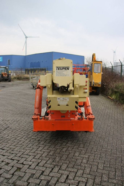 Teupen LEO 36 T - Telescopic boom: picture 4 Teupen LEO 36 T - Telescopic boom: picture 4