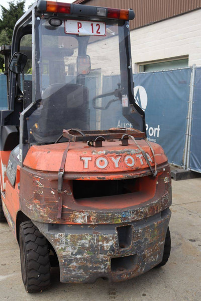 LPG forklift Toyota 42-7FGF25: picture 15