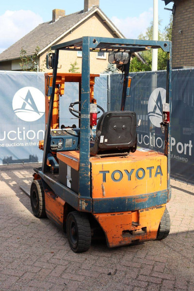 Toyota 4FB15 - Electric forklift: picture 4 Toyota 4FB15 - Electric forklift: picture 4