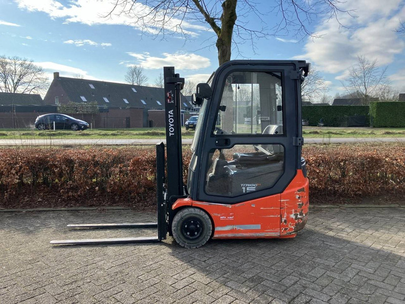 Toyota 7FBEST15 - Electric forklift: picture 2 Toyota 7FBEST15 - Electric forklift: picture 2