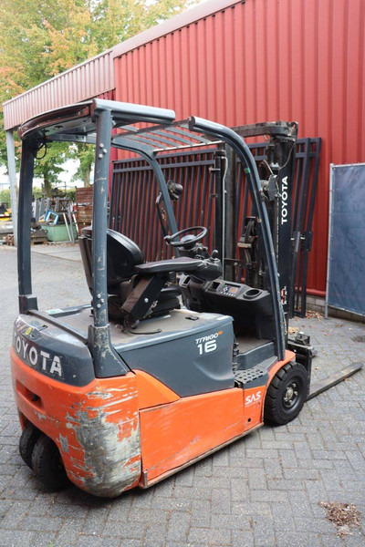 Toyota 8FBE16T - Electric forklift: picture 5 Toyota 8FBE16T - Electric forklift: picture 5