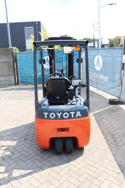 Toyota 8FBET18 - Electric forklift: picture 4 Toyota 8FBET18 - Electric forklift: picture 4