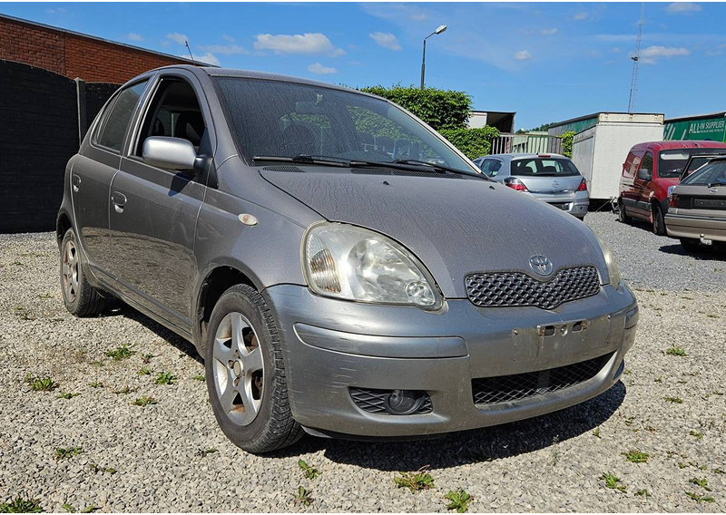 Toyota Yaris (I - update) 1.0 16v VVT-i - Sedan: picture 2 Toyota Yaris (I - update) 1.0 16v VVT-i - Sedan: picture 2