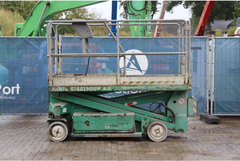 UpRight SL20 - Scissor lift: picture 2 UpRight SL20 - Scissor lift: picture 2