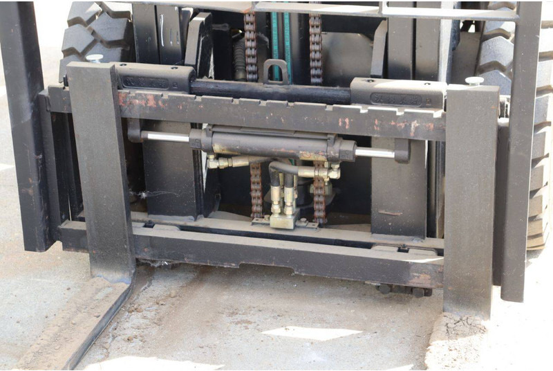 New Forklift VMAX CPQYD25: picture 11