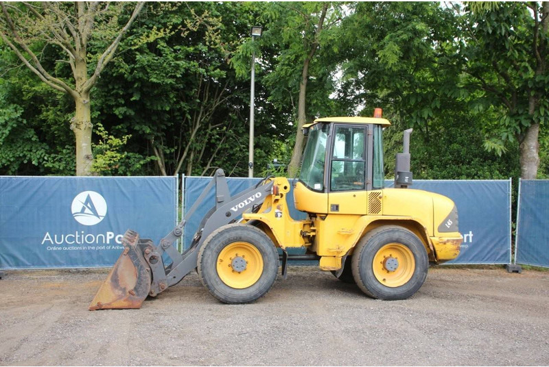 Volvo L45TP - Wheel loader: picture 1 Volvo L45TP - Wheel loader: picture 1