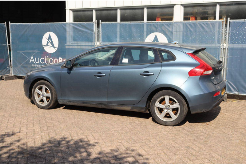 Volvo V40 D2 - Sedan: picture 3 Volvo V40 D2 - Sedan: picture 3