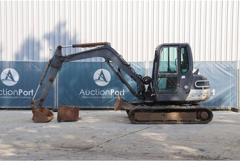 Yanmar B50-2B - Crawler excavator: picture 2 Yanmar B50-2B - Crawler excavator: picture 2