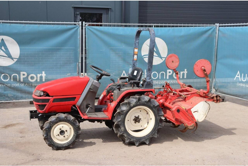 Yanmar - Farm tractor: picture 1 Yanmar - Farm tractor: picture 1