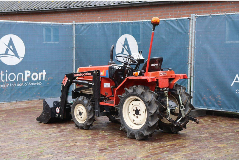 Yanmar F15D - Farm tractor: picture 4 Yanmar F15D - Farm tractor: picture 4