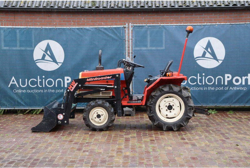 Yanmar F15D - Farm tractor: picture 2 Yanmar F15D - Farm tractor: picture 2