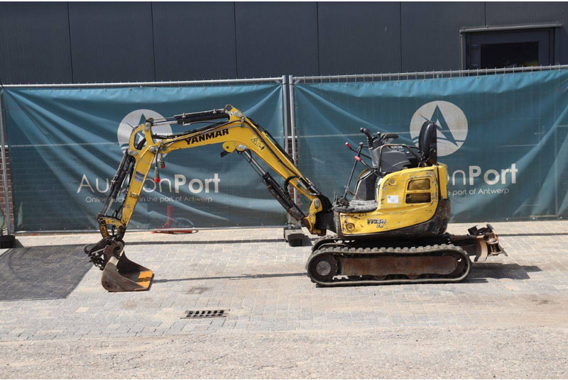 Yanmar VIO17 - Mini excavator: picture 2 Yanmar VIO17 - Mini excavator: picture 2