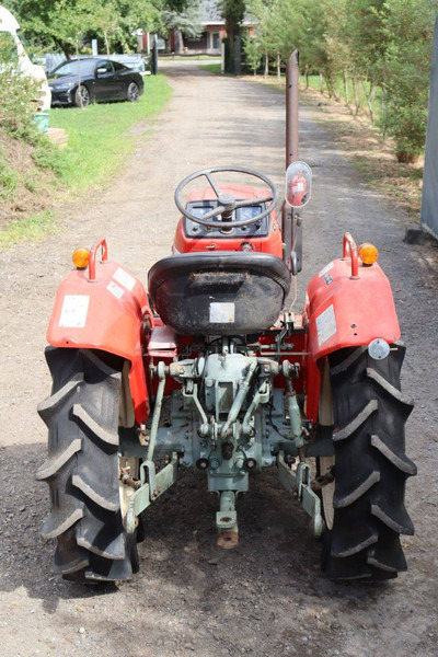 Yanmar YM1610D - Farm tractor: picture 5 Yanmar YM1610D - Farm tractor: picture 5