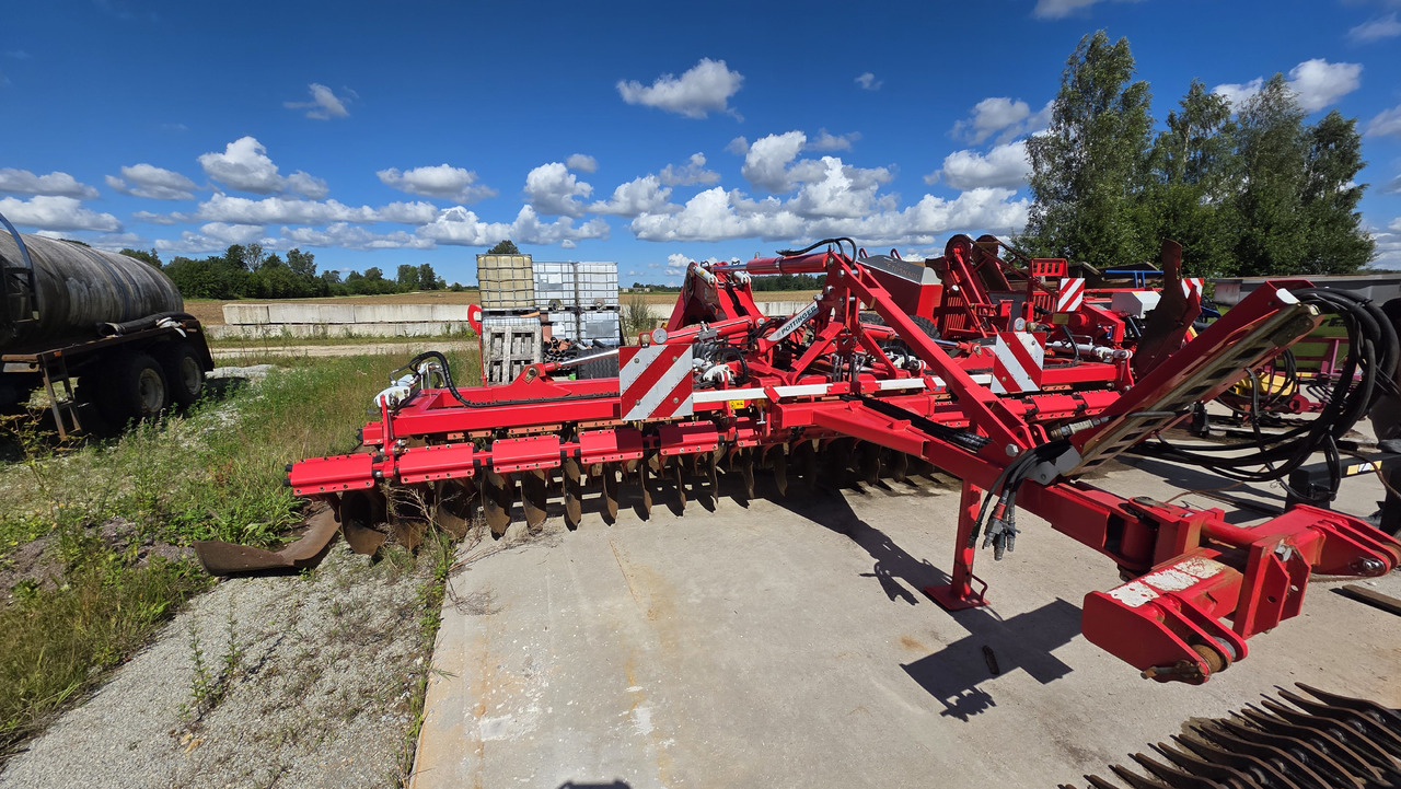 PÖTTINGER Terradisc 6001T - Disc harrow: picture 3 PÖTTINGER Terradisc 6001T - Disc harrow: picture 3
