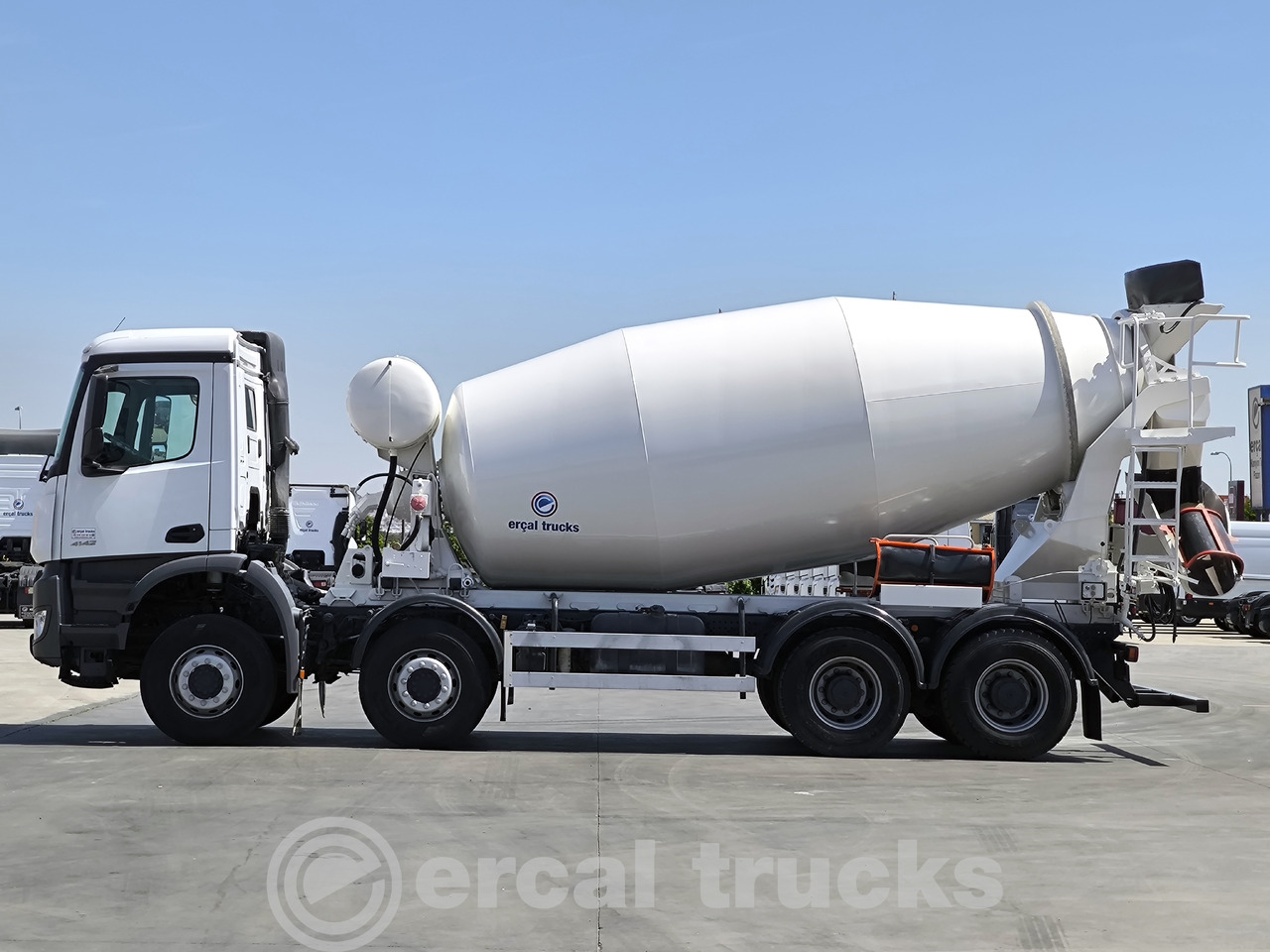 MERCEDES-BENZ 2021 AROCS 4142/AUTO-AC-EURO 6 - 8X4 - CONCRETE MIXER - Tipper: picture 5 MERCEDES-BENZ 2021 AROCS 4142/AUTO-AC-EURO 6 - 8X4 - CONCRETE MIXER - Tipper: picture 5