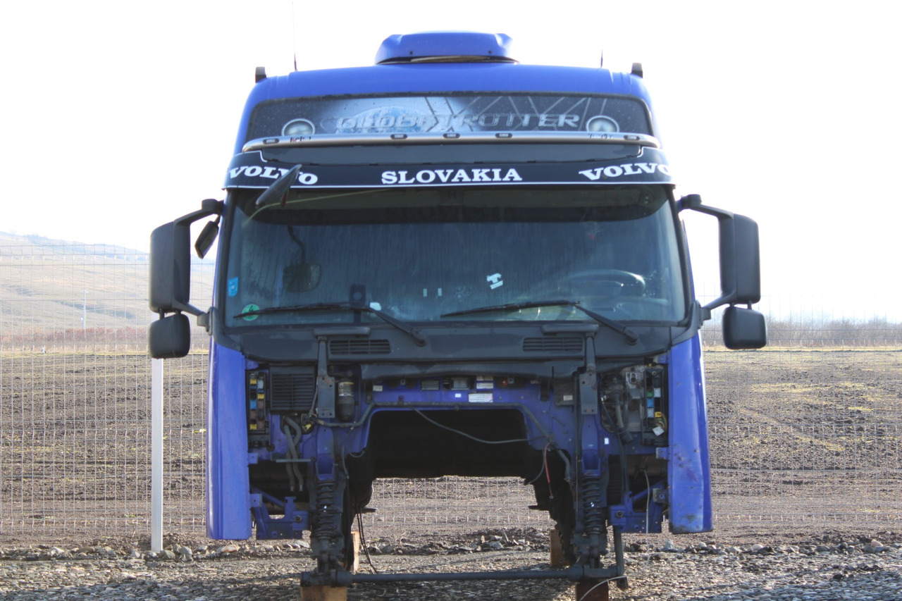 CABINA VOLVO FH13 GLOBETROTTER L2H3 - Cab for Truck: picture 1 CABINA VOLVO FH13 GLOBETROTTER L2H3 - Cab for Truck: picture 1