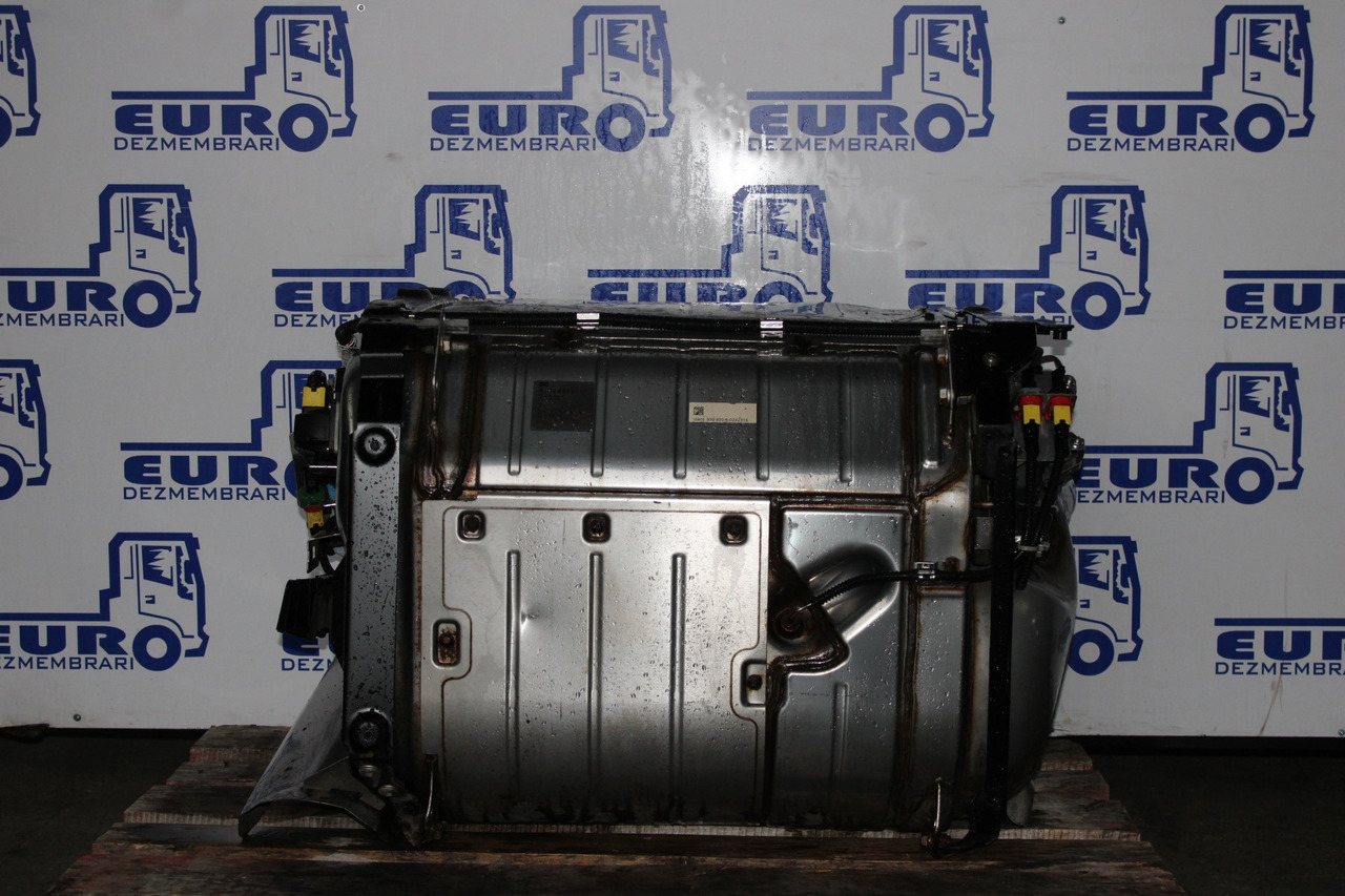 CATALIZATOR MERCEDES ACTROS MP5 A0144908112 - Catalytic converter for Truck: picture 2 CATALIZATOR MERCEDES ACTROS MP5 A0144908112 - Catalytic converter for Truck: picture 2