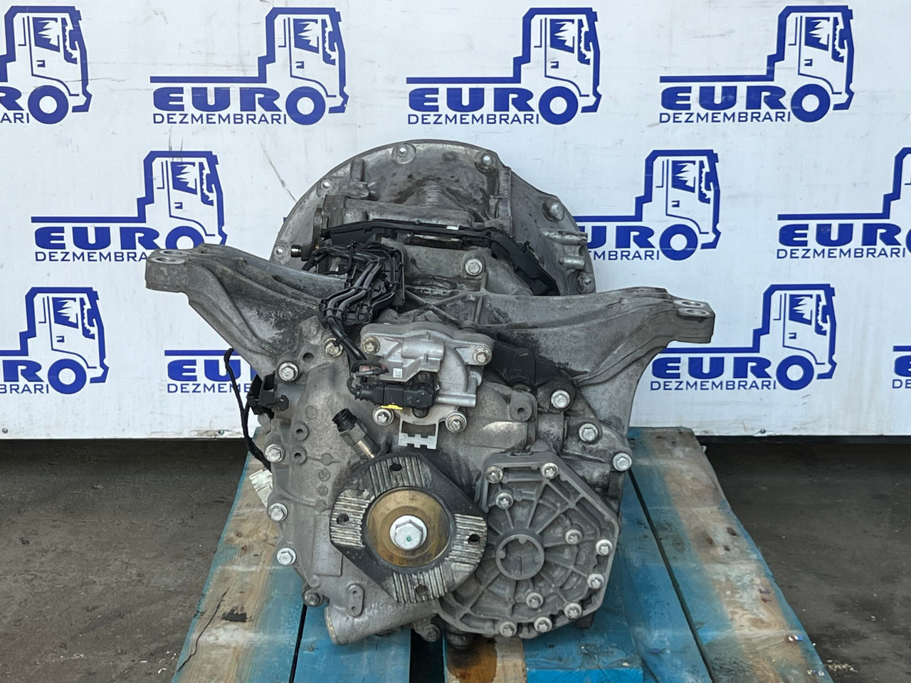 CUTIE DE VITEZE AUTOMATA FARA RETARDER MERCEDES ACTROS MP4 G211-12 - Gearbox for Truck: picture 4 CUTIE DE VITEZE AUTOMATA FARA RETARDER MERCEDES ACTROS MP4 G211-12 - Gearbox for Truck: picture 4
