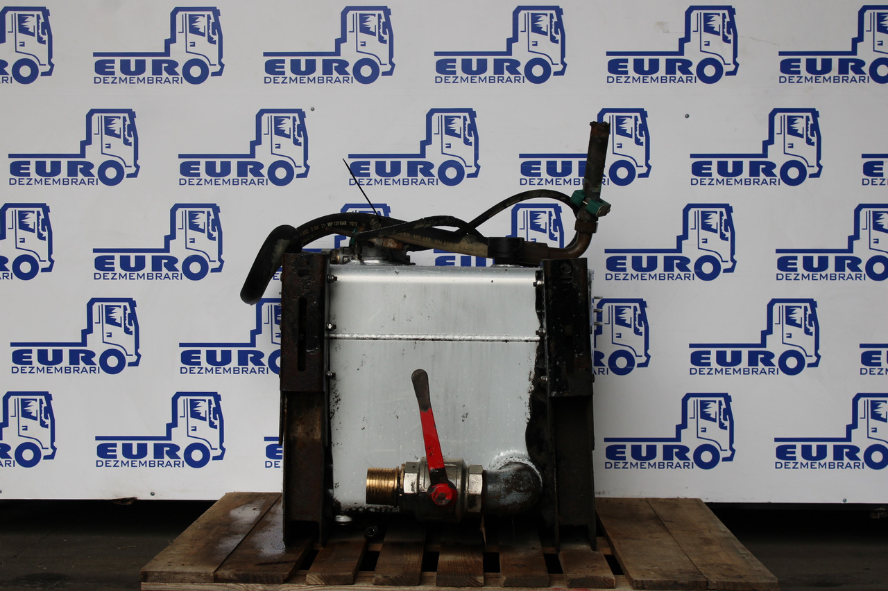REZERVOR ULEI HIDRAULIC 200L PALFINGER E33009 - Hydraulic tank for Truck: picture 3 REZERVOR ULEI HIDRAULIC 200L PALFINGER E33009 - Hydraulic tank for Truck: picture 3