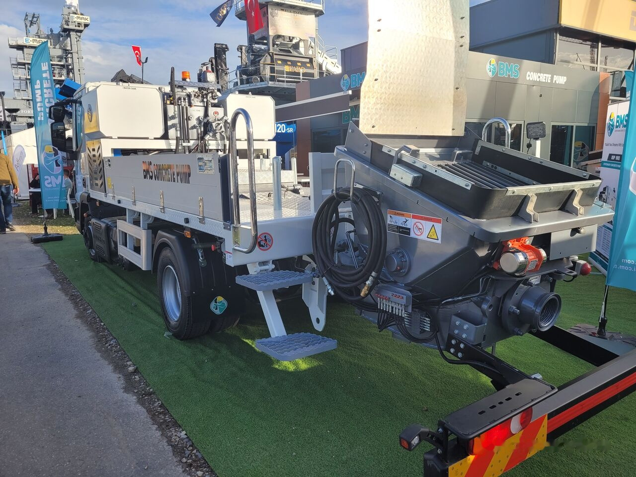New Concrete pump truck IVECO New BMS BLP 14-09 on chassis: picture 7