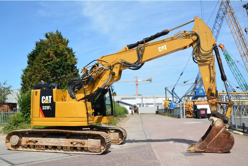 Cat 325 FL CR - Crawler excavator: picture 5 Cat 325 FL CR - Crawler excavator: picture 5
