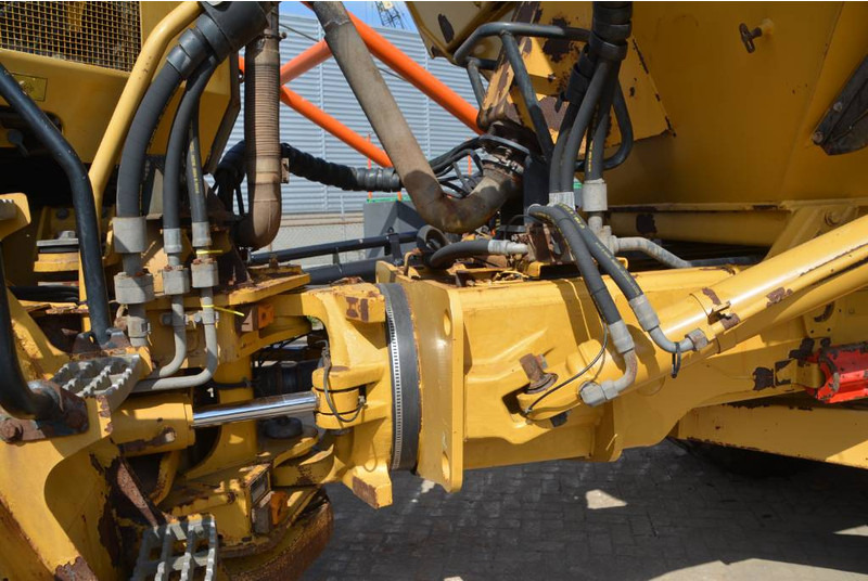 Cat 735 - Articulated dumper: picture 5 Cat 735 - Articulated dumper: picture 5