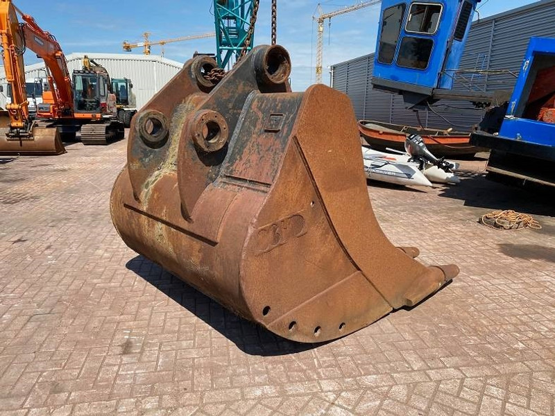 Liebherr Bucket 5 cubic meter - Bucket for Construction machinery: picture 2 Liebherr Bucket 5 cubic meter - Bucket for Construction machinery: picture 2