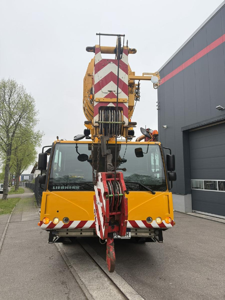 Mobile crane Liebherr LTM 1055-3.2 (08 - 084 745) | 6 x 6: picture 7