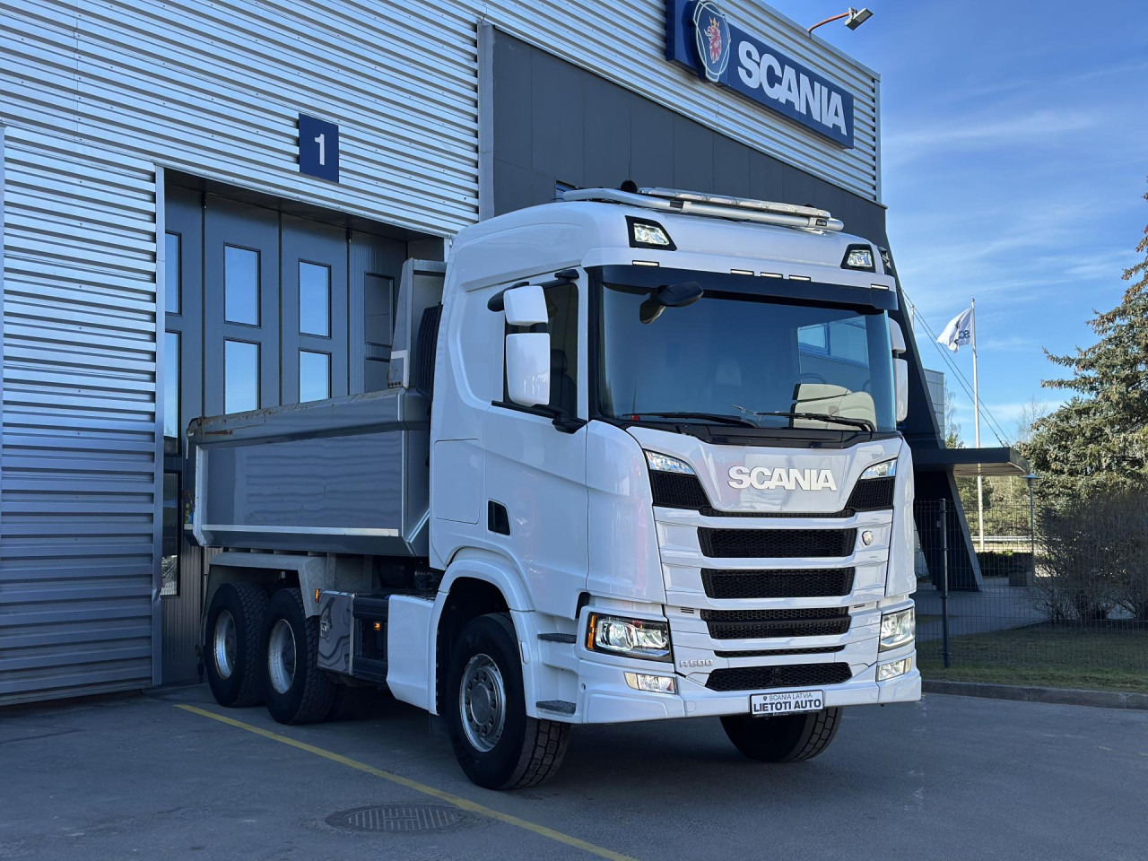 SCANIA R 500 B6x4HZ - Cab chassis truck: picture 1 SCANIA R 500 B6x4HZ - Cab chassis truck: picture 1