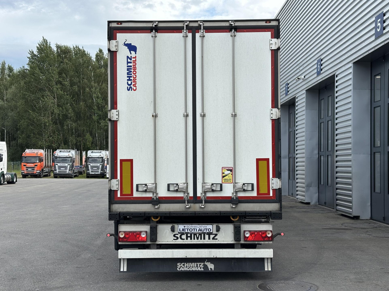 SCHMITZ SKO 24 - Refrigerator semi-trailer: picture 4 SCHMITZ SKO 24 - Refrigerator semi-trailer: picture 4