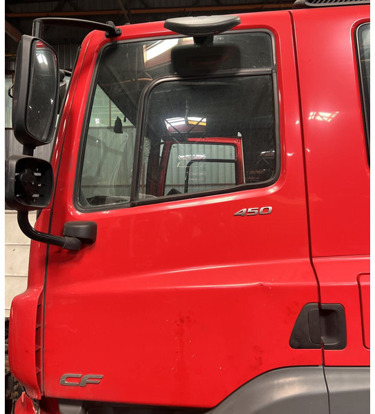 DAF CF - Door and parts: picture 1 DAF CF - Door and parts: picture 1