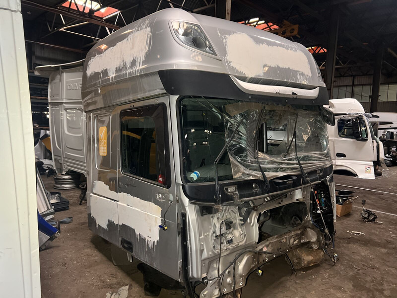 DAF XF 2020 - Cab and interior: picture 1 DAF XF 2020 - Cab and interior: picture 1