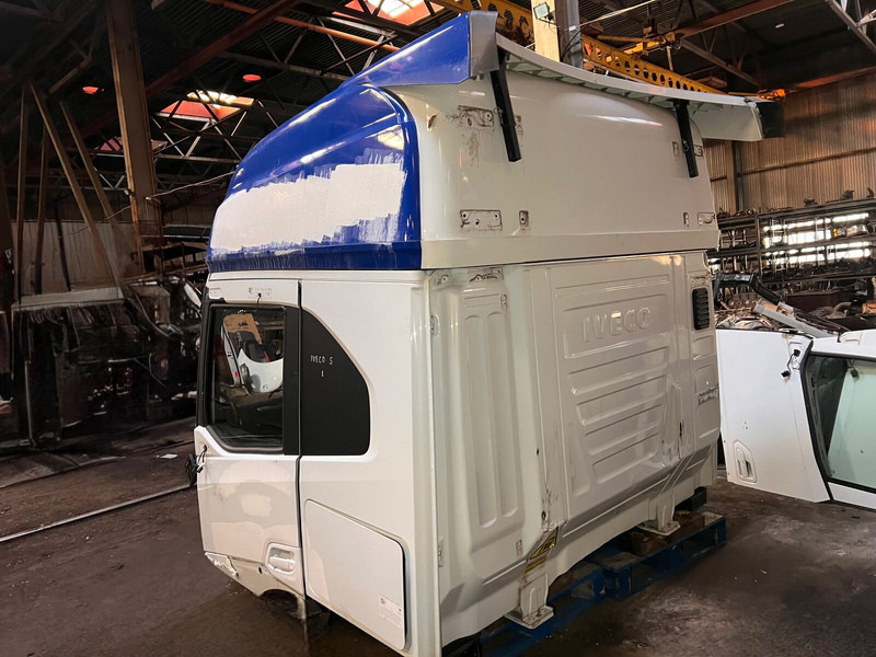 Iveco S-WAY 2022 - Cab and interior: picture 3 Iveco S-WAY 2022 - Cab and interior: picture 3