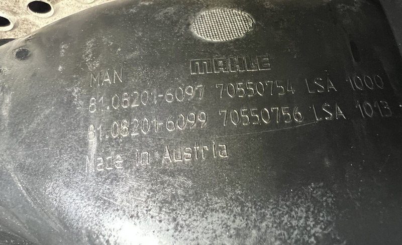 MAN - Air intake pipe: picture 3 MAN - Air intake pipe: picture 3