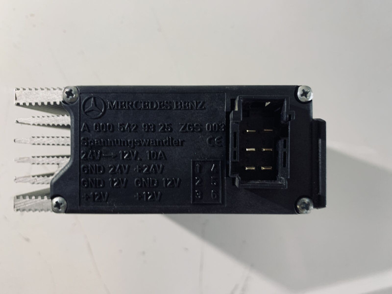 Mercedes-Benz ECONIC - Electrical system: picture 3 Mercedes-Benz ECONIC - Electrical system: picture 3