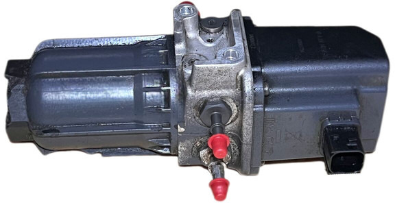 Mercedes-Benz MP5 - Exhaust system: picture 3 Mercedes-Benz MP5 - Exhaust system: picture 3