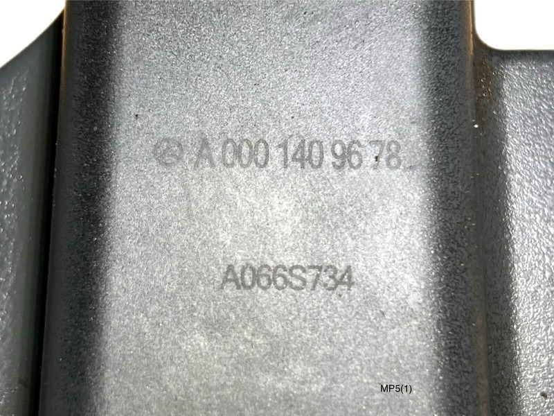Mercedes-Benz MP5 - Exhaust system: picture 5 Mercedes-Benz MP5 - Exhaust system: picture 5