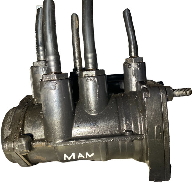 MAN TGX - Spare parts: picture 2 MAN TGX - Spare parts: picture 2