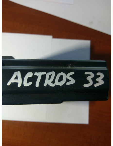 Mercedes-Benz ACTROS - Spare parts: picture 3 Mercedes-Benz ACTROS - Spare parts: picture 3