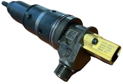 Volvo 2022 - Fuel filter: picture 3 Volvo 2022 - Fuel filter: picture 3