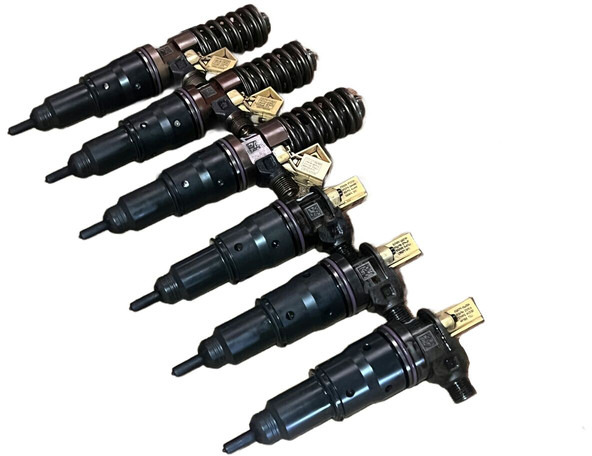 Volvo  - Fuel filter: picture 2 Volvo  - Fuel filter: picture 2