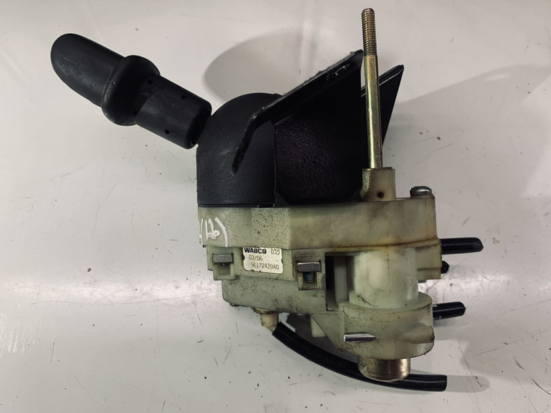 Wabco - Brake parts: picture 1 Wabco - Brake parts: picture 1