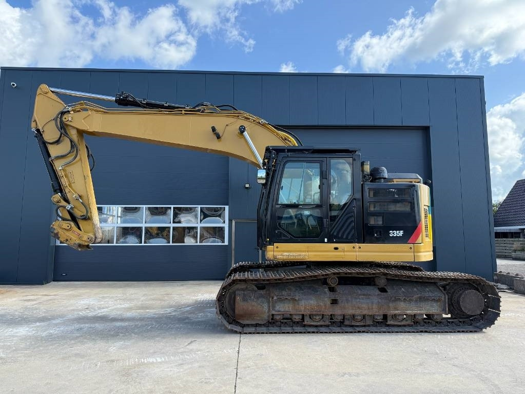 CAT 335 F L CR - Crawler excavator: picture 1 CAT 335 F L CR - Crawler excavator: picture 1