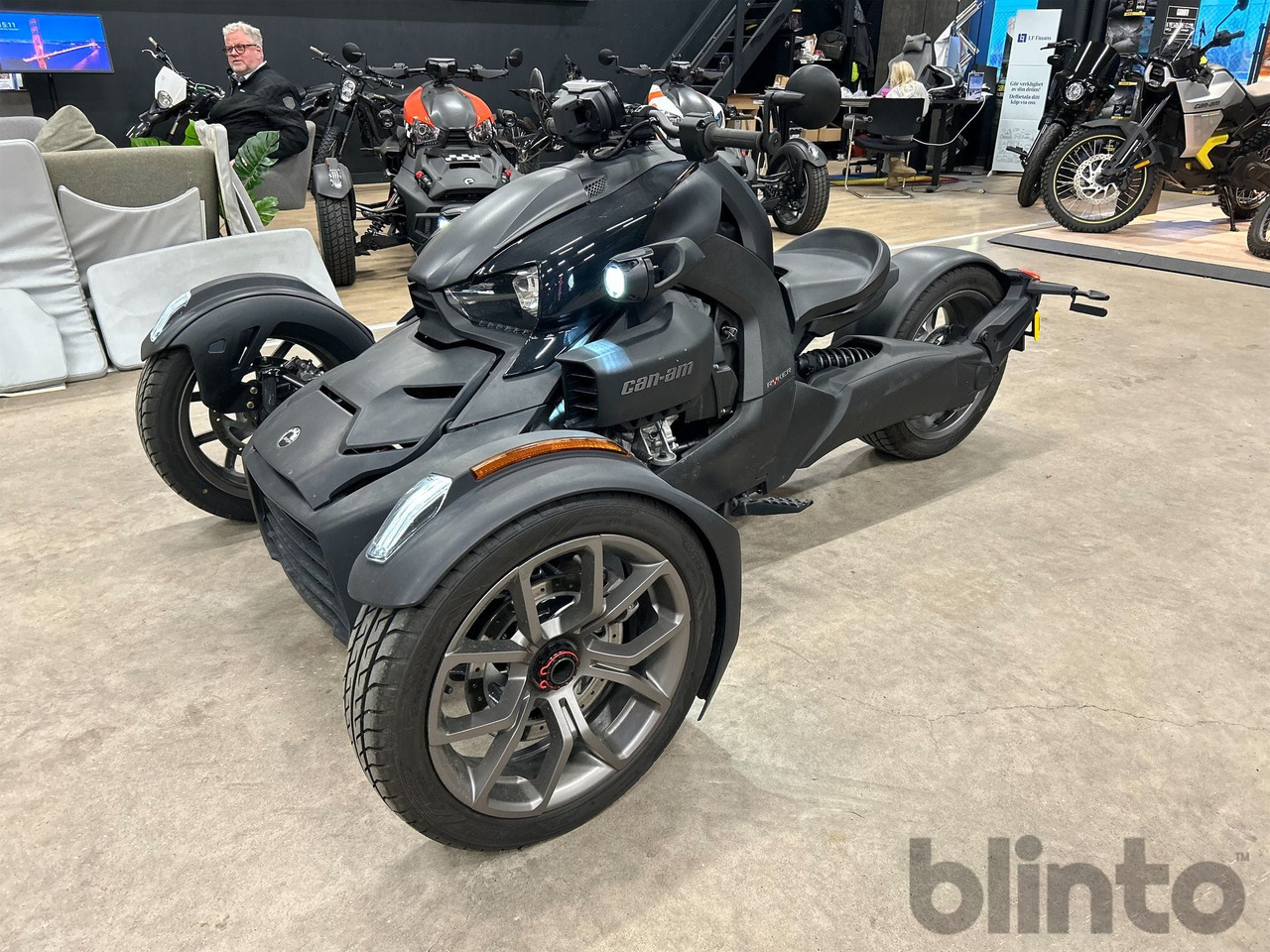 BRP - Motorcycle: picture 3 BRP - Motorcycle: picture 3