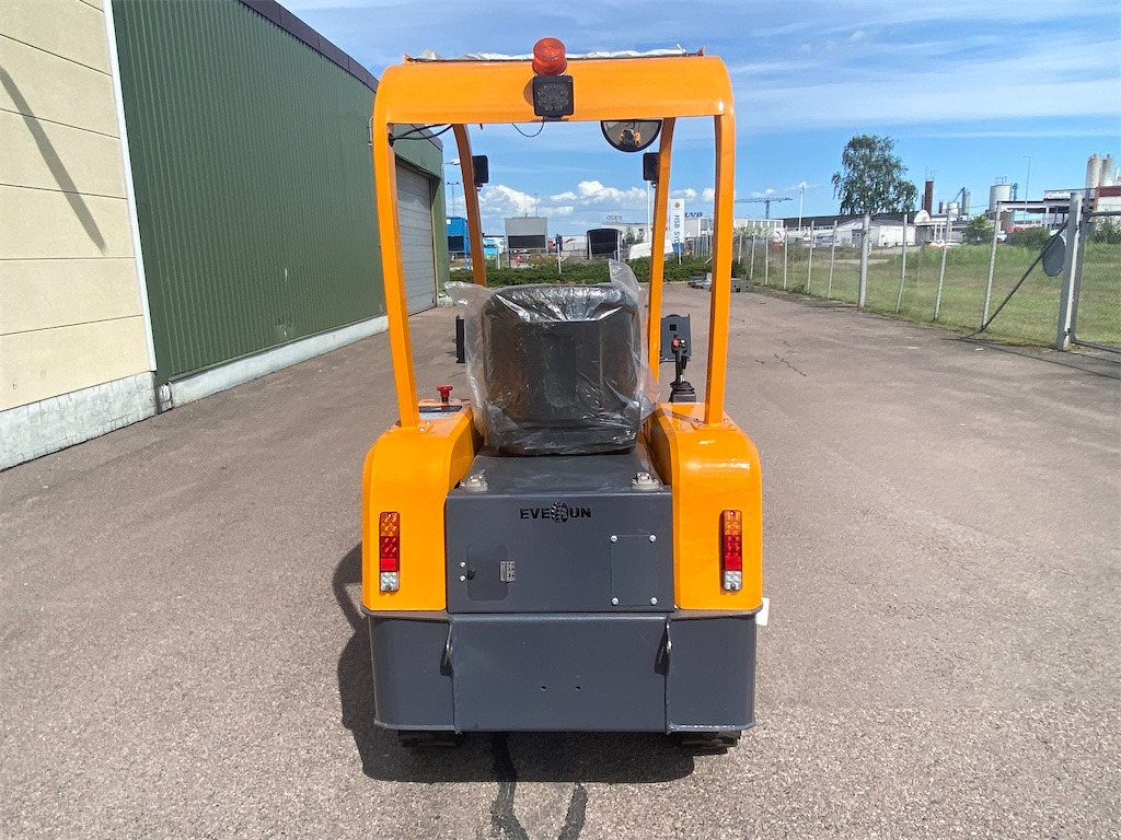 Everun EREL 06 - Wheel loader: picture 4 Everun EREL 06 - Wheel loader: picture 4