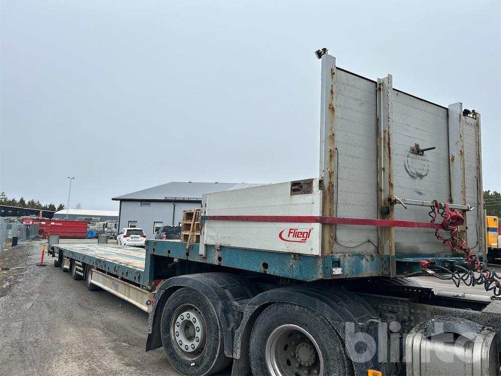 FLIEGL SVS 580 T - Low loader semi-trailer: picture 3 FLIEGL SVS 580 T - Low loader semi-trailer: picture 3