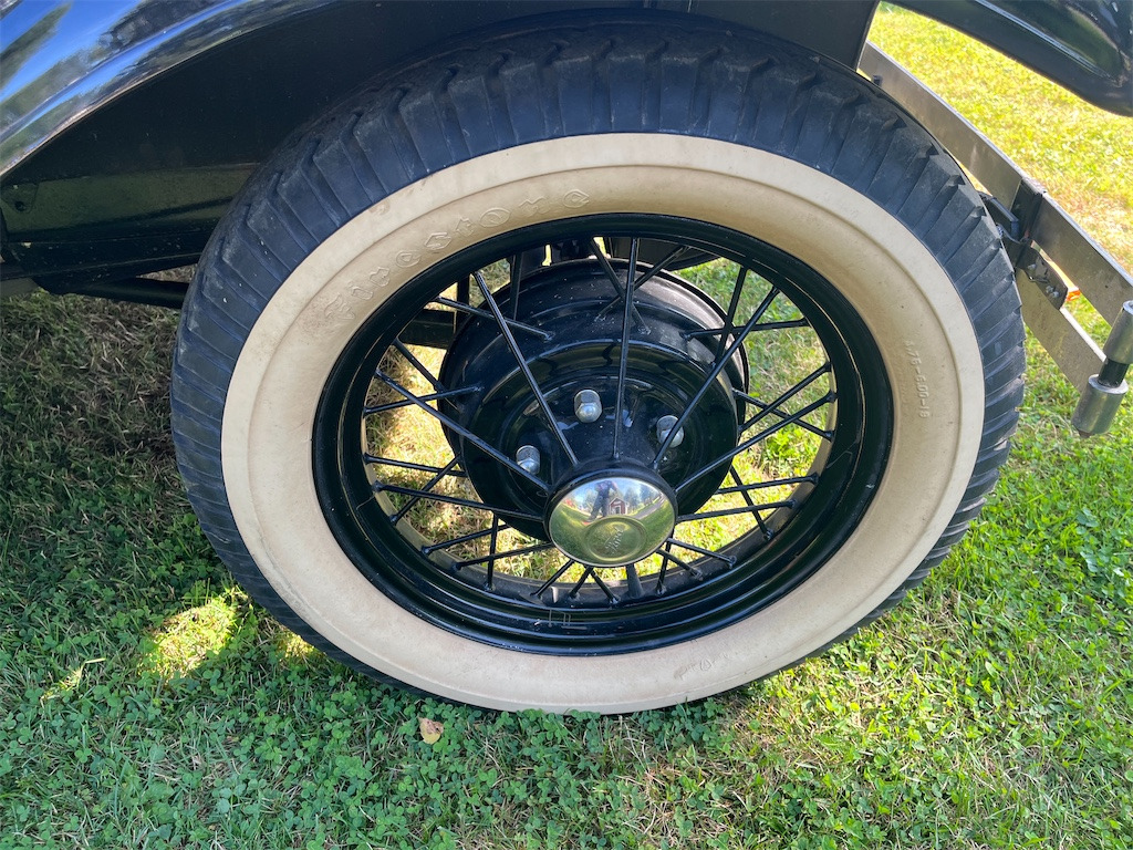 Car FORD A TUDOR: picture 44
