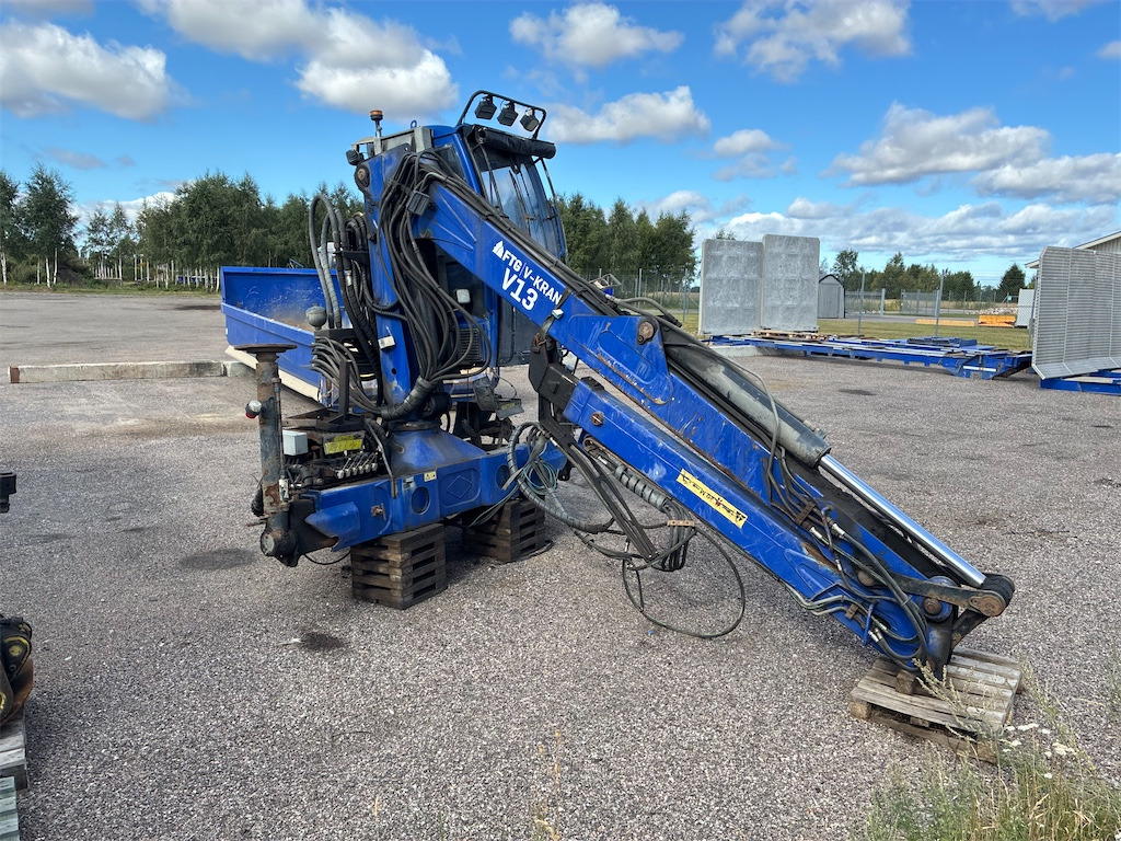 FTG V-Kran V13 - Loader crane, Forestry equipment: picture 2 FTG V-Kran V13 - Loader crane, Forestry equipment: picture 2