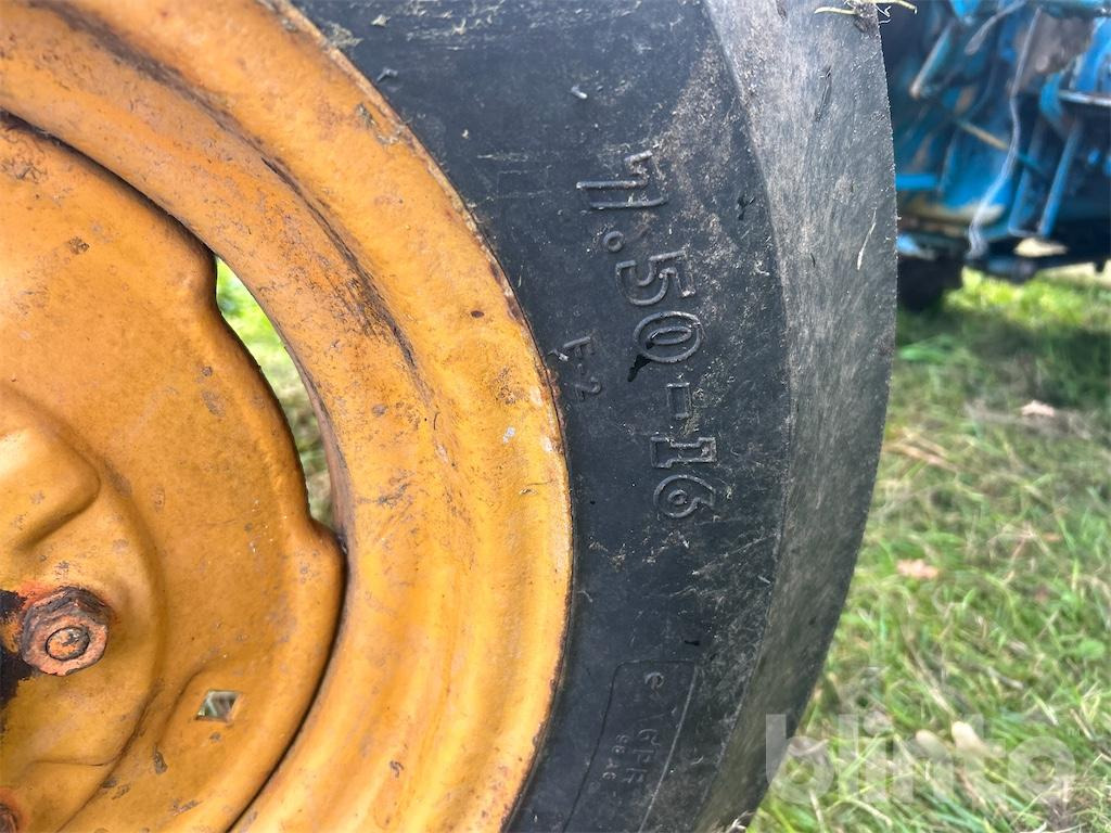 Farm tractor Fordson Power Major (1953): picture 17